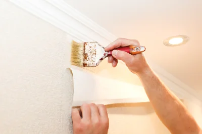 Pose de papier peint à Sainte-Foi — revêtements muraux et toiles de verre